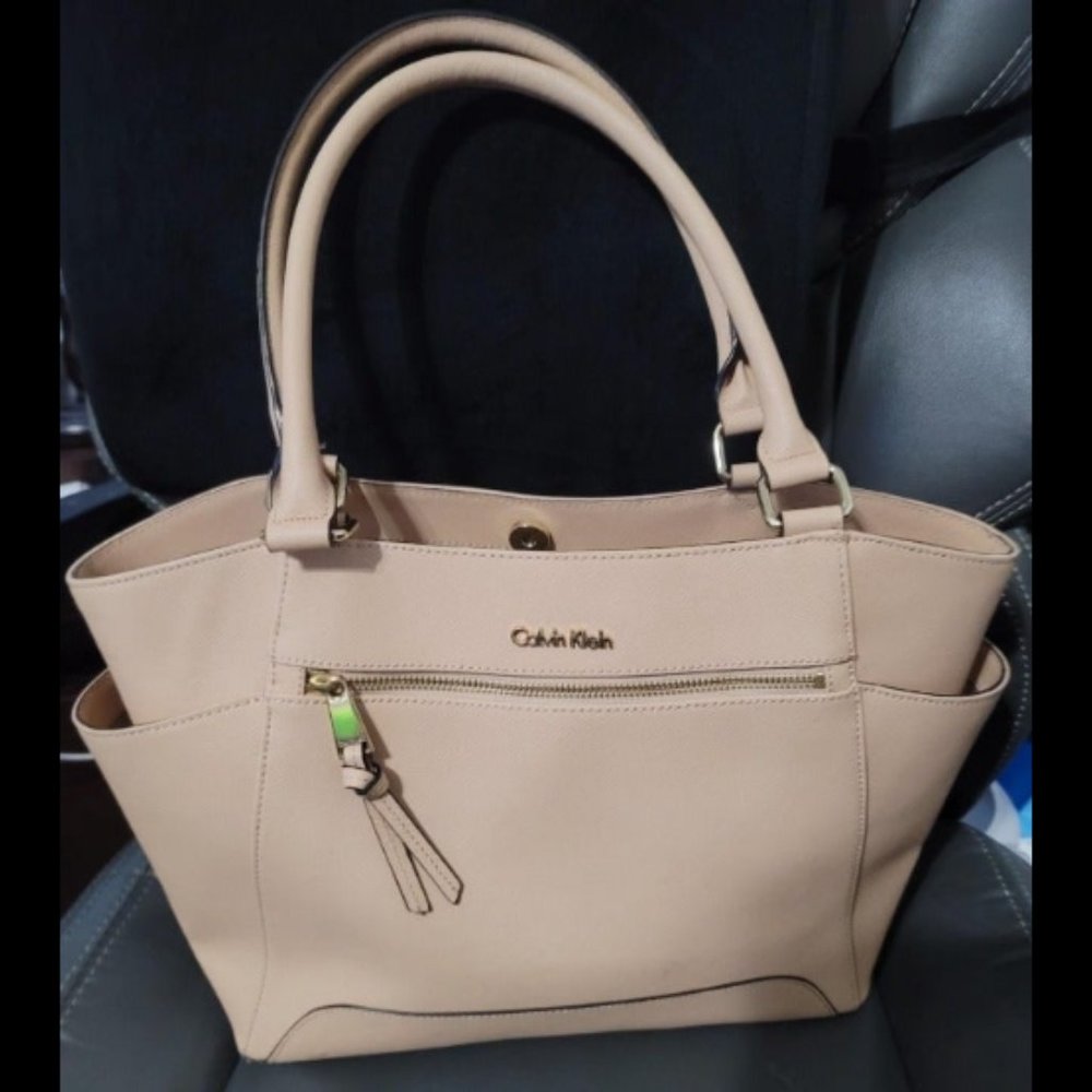 EUC Large Calvin Klein Tote Bag